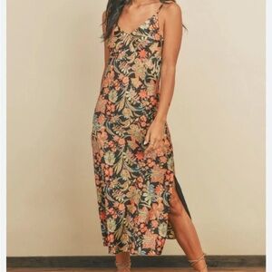 Baltic Born Floral Print Maxi Dress with Crisscross Back Straps. Size X-Large.